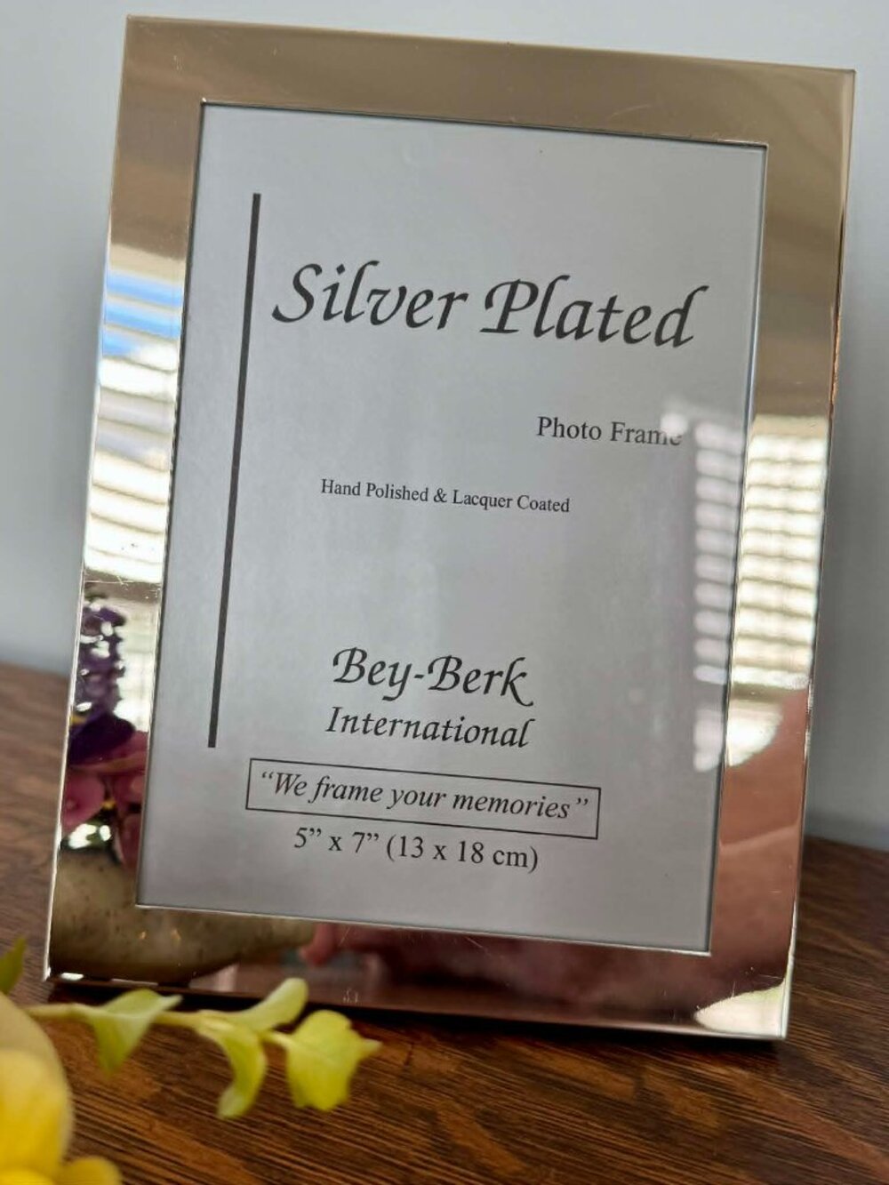Silver-Plated Hand-Polished and Lacquer Coated 5" X 7" Photo Frame